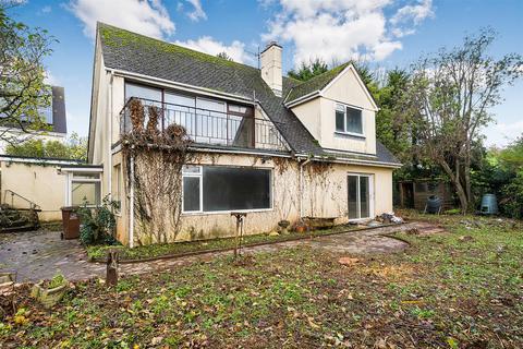 11 Chantry Hill, Slapton, Kingsbridge, TQ7 2QY