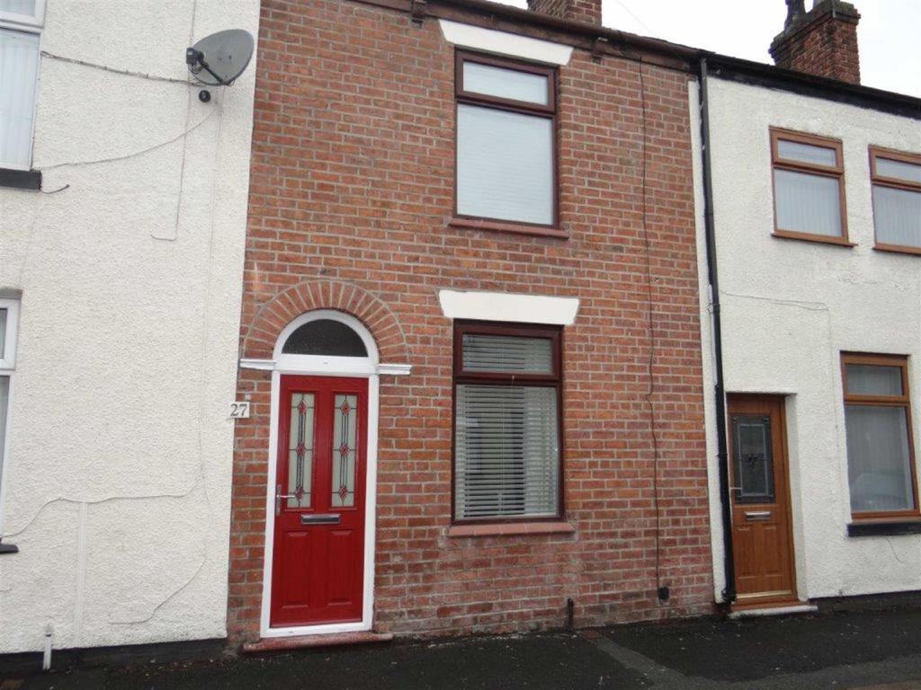 Hope Street, Leigh 2 bed terraced house £105,000