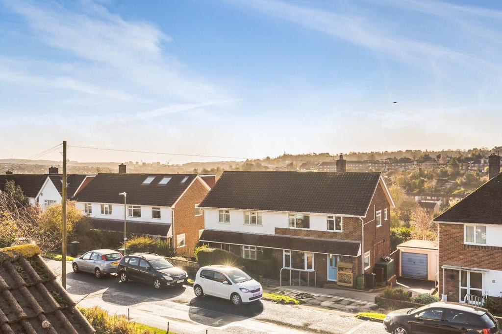 Bramble Rise, Brighton 4 bed semidetached bungalow £550,000