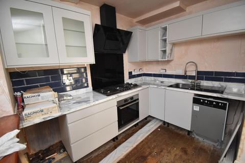 39 Embassy Road, Bristol, BS5 7DZ