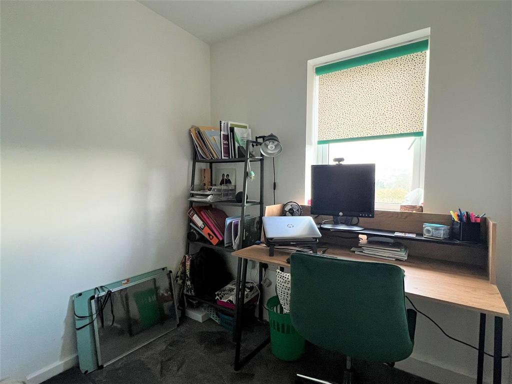 Bedroom: