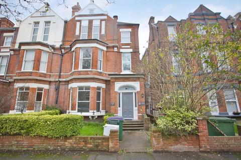 2 bedroom flat for sale - Bouverie Road West, Folkestone