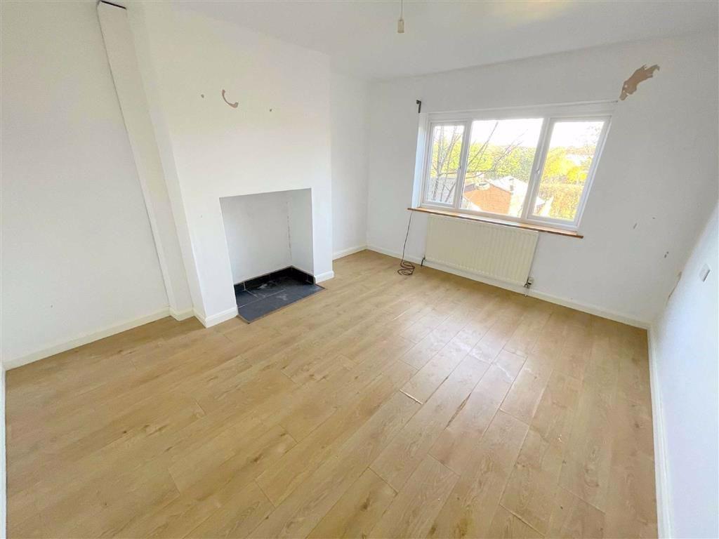 Churchill Road, Cheadle 3 bed semidetached house £145,000