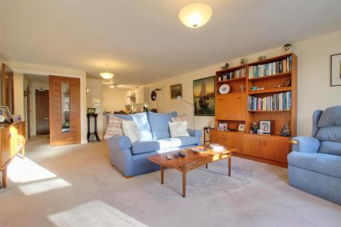 2 bedroom apartment for sale - Andrews Court, Molescroft Road, Beverley