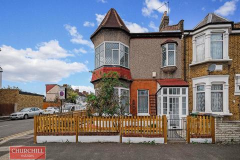 3 bedroom house to rent, Essex Road, Leyton, E10