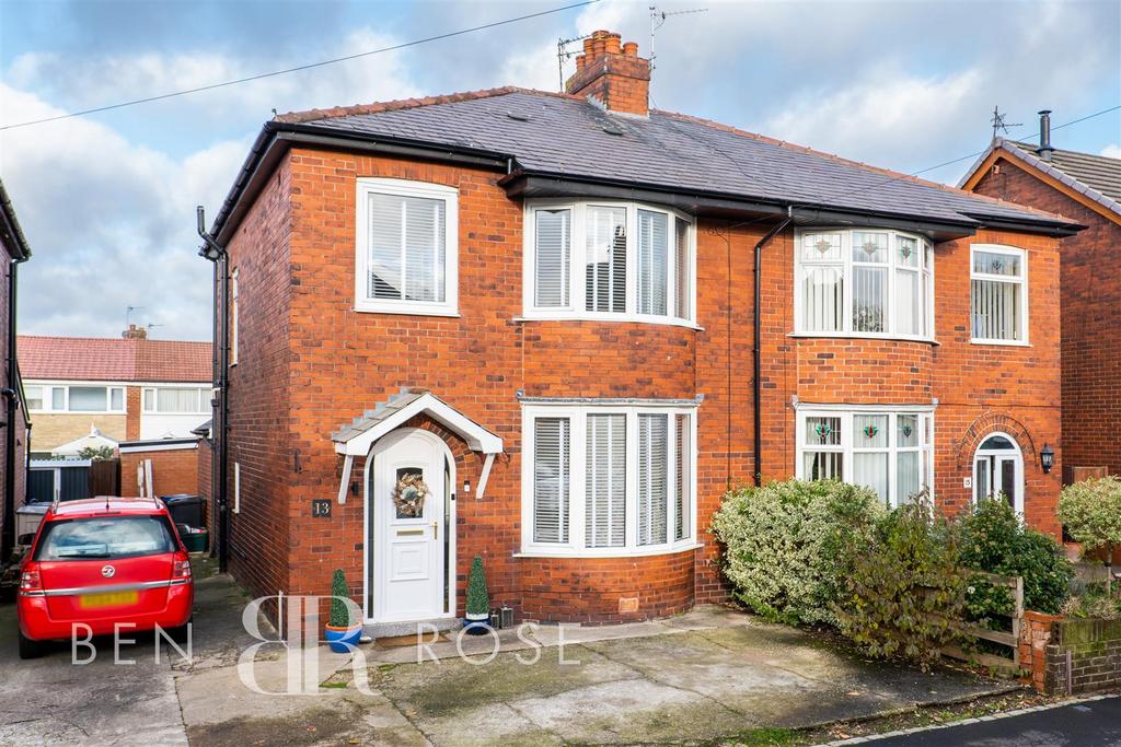 Highfield Avenue, Lostock Hall, Preston 3 bed semidetached house for