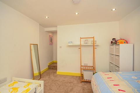 230 Cobden View Road, Sheffield, S10 1HT