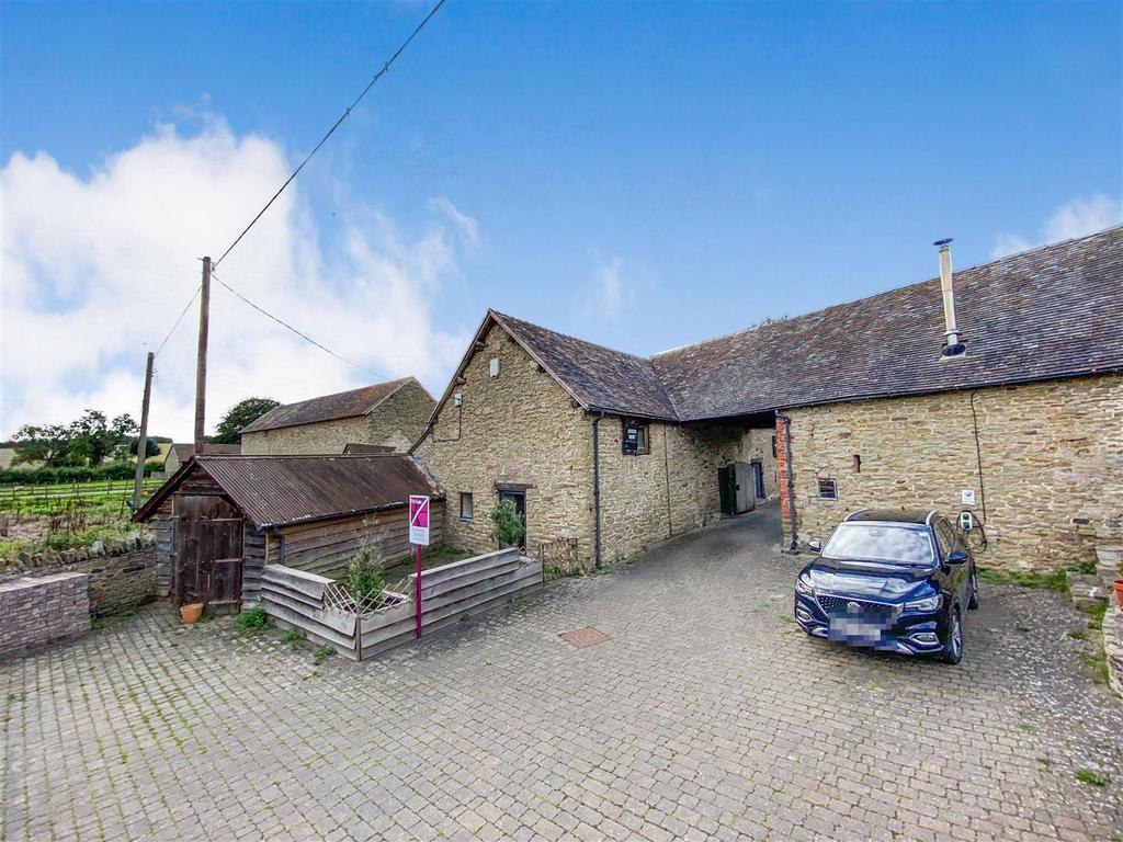Brandwood Barn 1.JPG