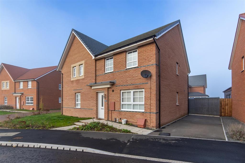 Ascot Drive, North Gosforth... 3 bed semidetached house £1,150 pcm