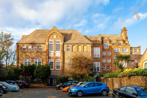 undefined, Schoolbell Mews, Bow E3