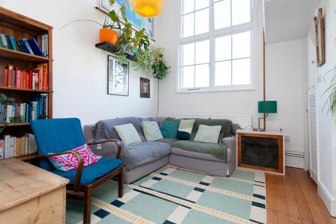 undefined, Schoolbell Mews, Bow E3