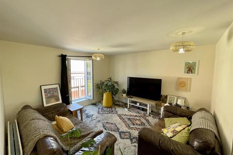 2 bedroom flat for sale - Watermint Drive, Tuffley, Gloucester