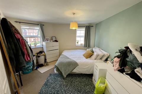 7 Watermint Drive, Tuffley, Gloucester, GL4 0SZ