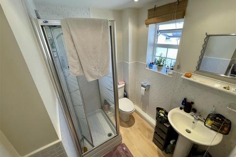 7 Watermint Drive, Tuffley, Gloucester, GL4 0SZ