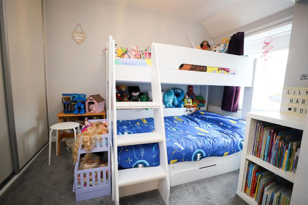 Bedroom (2)