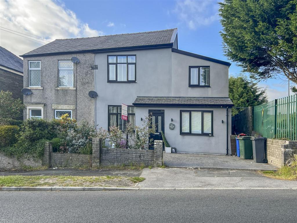 Moorland View, Waterfoot, Rossendale 4 bed semidetached house for sale