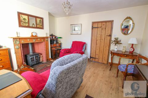 2 bedroom cottage for sale - The Street, Rockland All Saints, Attleborough