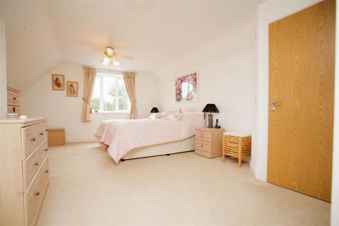 2 bedroom apartment for sale - The Close, Church Street, Nuneaton.