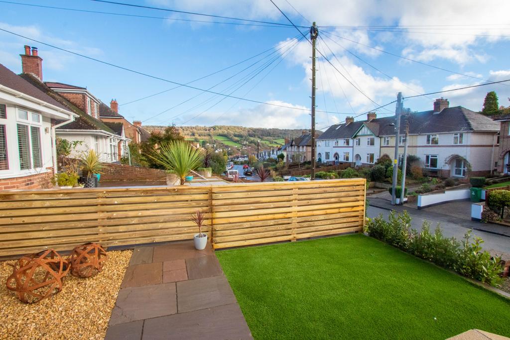 Winslade Road, Sidmouth 2 bed semidetached bungalow £325,000