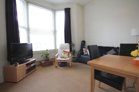 1 bedroom flat to rent - Hartham Road, Islington, N7