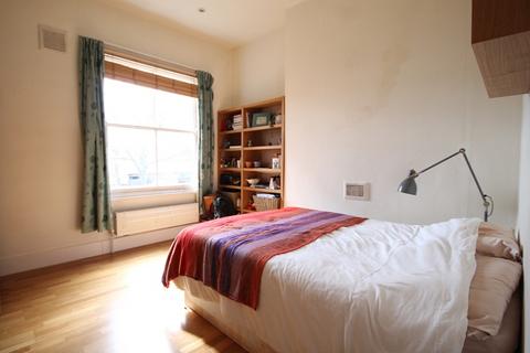 undefined, Hartham Road, Islington, N7