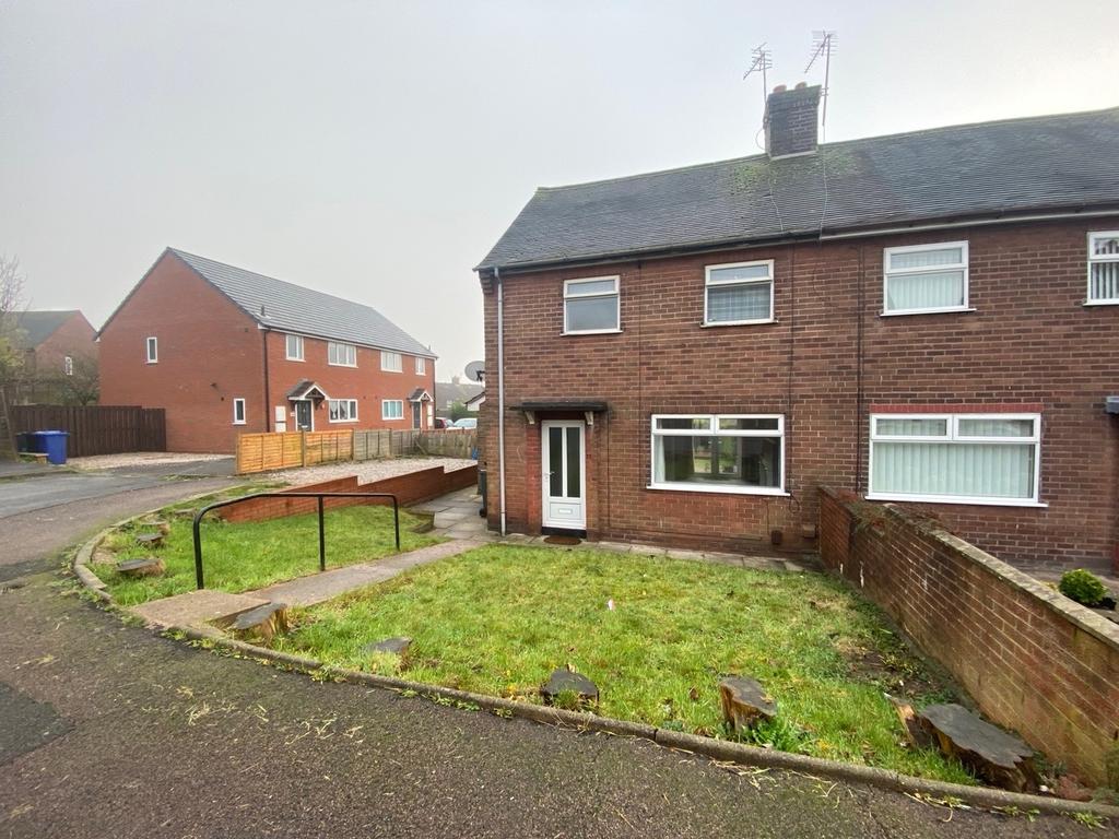 Bains Grove, Bradwell, ST5 2 bed semidetached house £650 pcm (£150 pw)