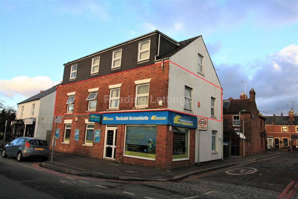 Wokingham Road MOST BILLS INCLUDED 4 bed flat to rent £2,340 pcm (£