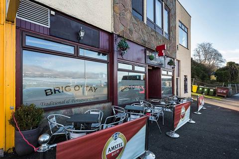 Property for sale - Brig O' Tay Bar and Restaurant 14 Boat Road, Newport-on-Tay, Dundee, DD6 8EZ