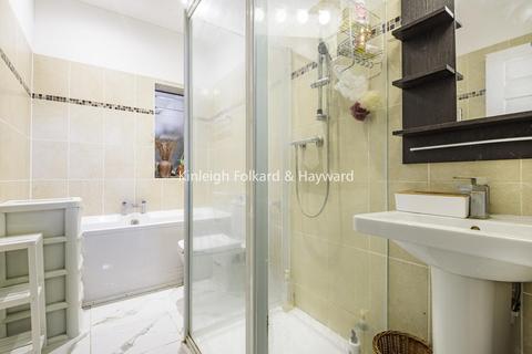 126 Braidwood Road, London, SE6 1QZ