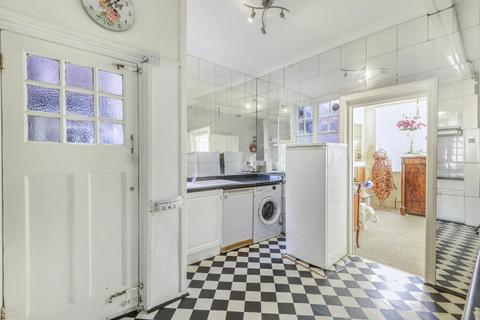 14 Braxted Park, London, SW16 3DW