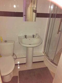3 bedroom house share to rent - Northbourne Street, Salford
