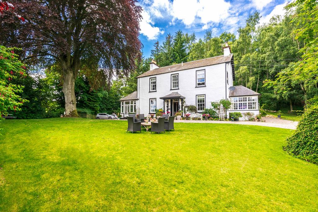 Glenshieling House and Lodge Hatton Road, Rattray, Blairgowrie, PH10