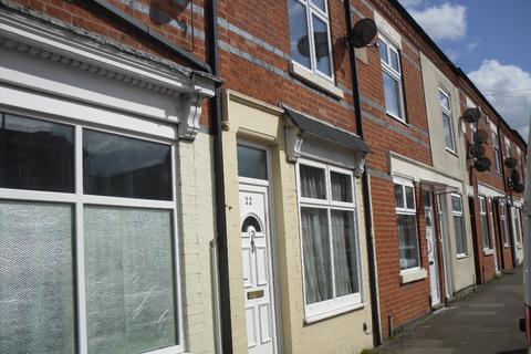 2 bedroom terraced house for sale, Moat Road, Leicester LE5