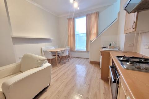 1 bedroom flat to rent - Camden Road, London N7