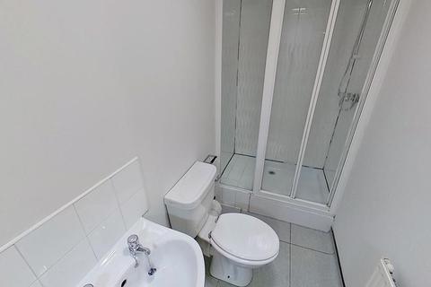 6 bedroom flat to rent - 156a, Mansfield Road, NOTTINGHAM NG1 3HW