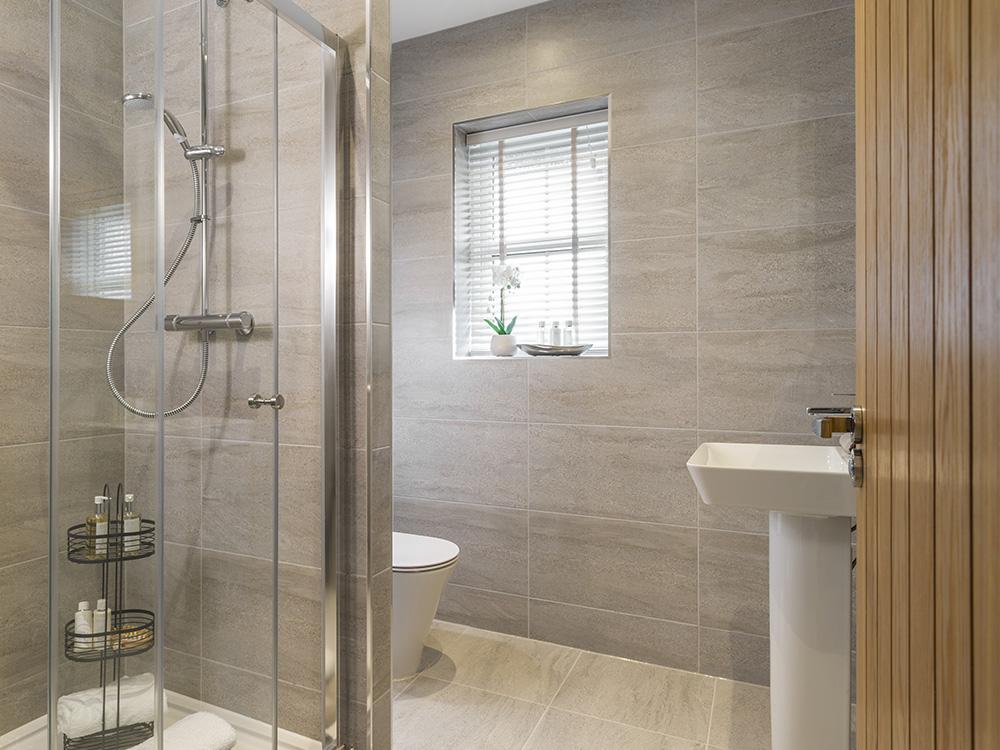 En-suite bathroom