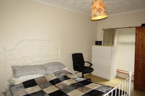 3 bedroom semi-detached house for sale - Edward Street, Alltwen, Pontardawe, Swansea.