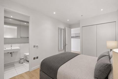 2 bedroom flat to rent, Simpson Loan, Edinburgh, EH3