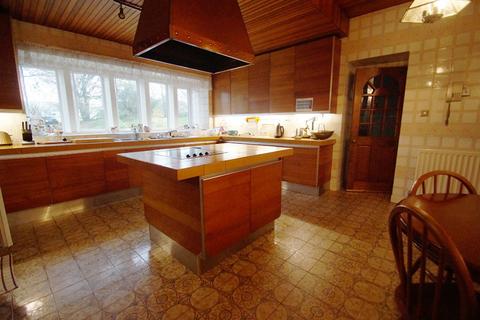 Holly Leaf Cottage Holly Grove, Diggle, Oldham, OL3 5JW