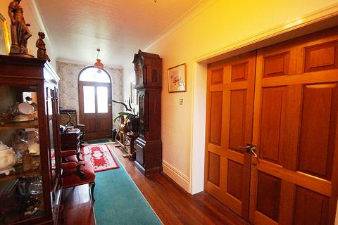 Holly Leaf Cottage Holly Grove, Diggle, Oldham, OL3 5JW