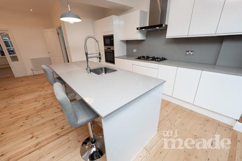58 Leonard Road, London, E4 8NE
