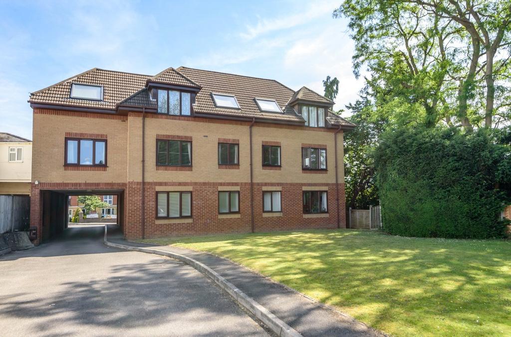 St. Denys Road, Southampton, Hampshire, SO17 1 bed apartment £850 pcm