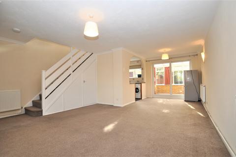 3 bedroom semi-detached house to rent - Halsey Drive, Hitchin, SG4