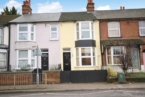 3 bedroom terraced house to rent, Nightingale Road, Hitchin, SG5