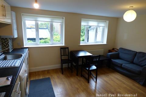 1 bedroom flat to rent - Northfield Avenue