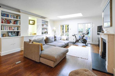 4 bedroom semi-detached house to rent - Blake Gardens, London, SW6
