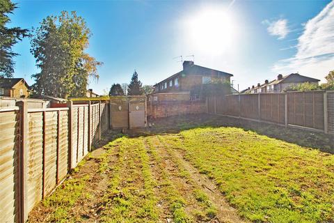 3 bedroom semi-detached house to rent - Whitethorn Avenue, Yiewsley, WEST DRAYTON, Middlesex