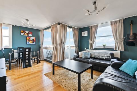2 bedroom flat to rent - High Ashton, 119 Kingston Hill, Kingston Upon Thames, Surrey, KT2