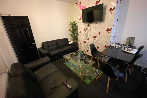 4 bedroom house share to rent - Milnthorpe  Street, Manchester