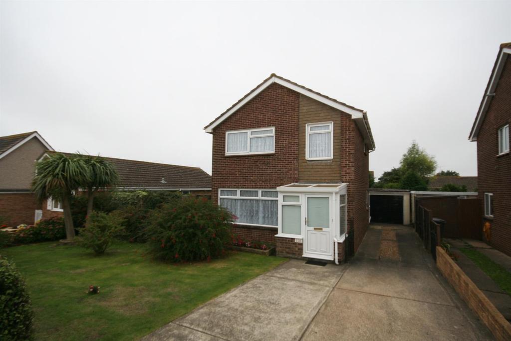 Roselands Drive, Paignton 3 bed detached house £1,195 pcm (£276 pw)